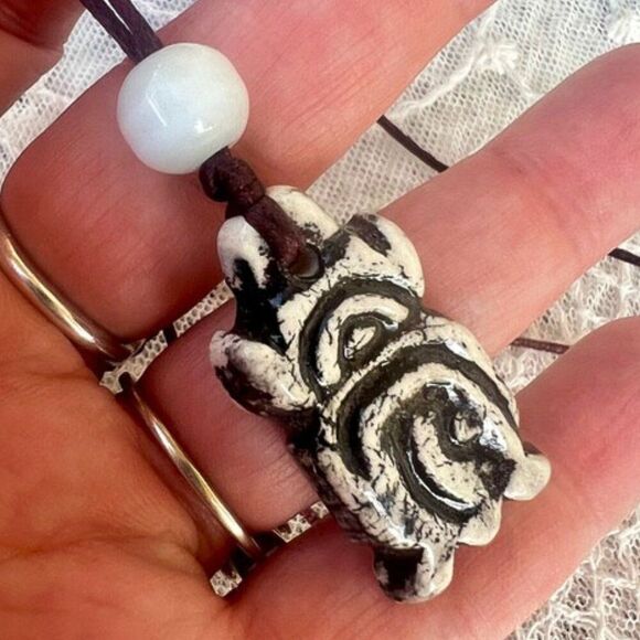 Fun Ceramic Tiki Totem Surfer Cord Necklace ~31” - Picture 7 of 8